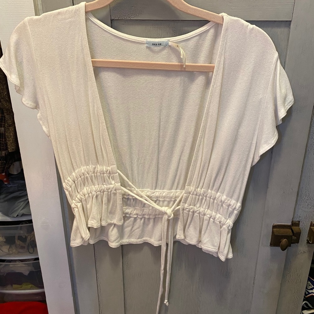 UO white top